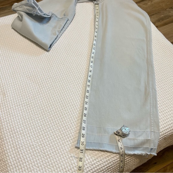 NWT WOMENS WRANGLER HIGH RISE RAW HEM WIDE LEG JEANS - Picture 12 of 16